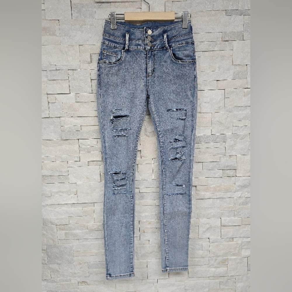 🌟 US SIZE 8 jeans bundles:Women's Jean Collection - Blue, Black, Gray - Picture 10 of 16